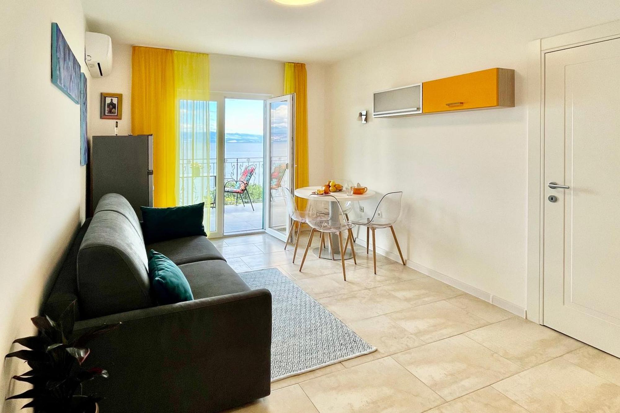 Apartments By The Sea Medveja, Opatija - 7720 Lovran Exterior foto